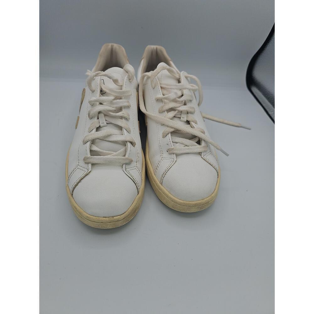 Veja Women's URCA CWL White Butter V10 Low Top Sneakers Size US 10 - Picture 12 of 16